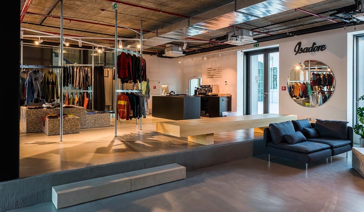 Isadore to open community centre for cyclists and first brick-and-mortar store in Bratislava